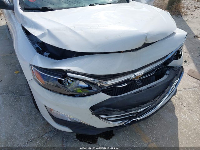 1G1ZB5ST1KF159401 Chevrolet Malibu 1ls