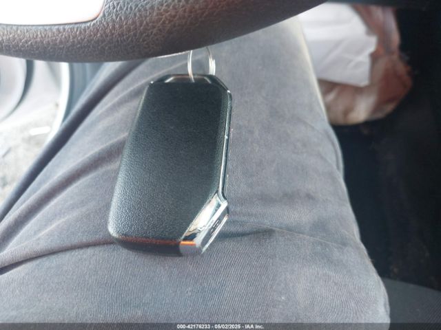 5XXG14J21MG081596 KIA K5 LXS