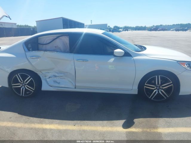 1HGCR2F1XHA010525 Honda Accord Sport Se