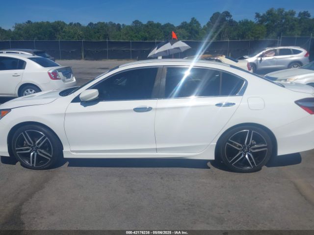 1HGCR2F1XHA010525 Honda Accord Sport Se
