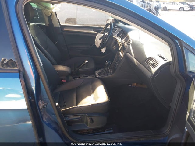 3VW2A7AU4FM035790 Volkswagen Golf