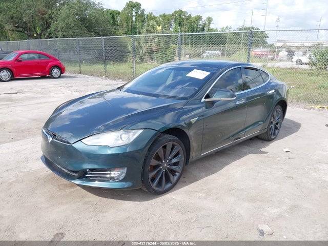 2013 TESLA MODEL S 5YJSA1CN0DFP27472 Photo 1