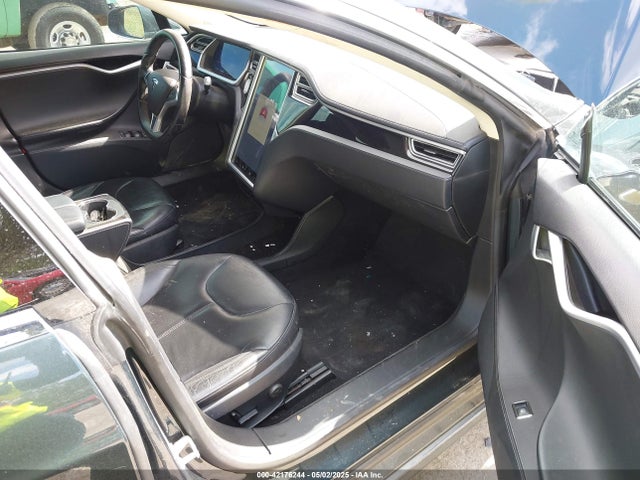 2013 TESLA MODEL S 5YJSA1CN0DFP27472 Photo 4