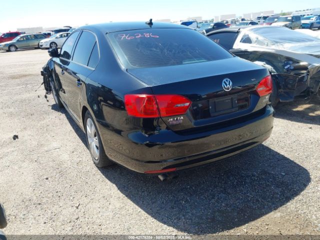 3VWD17AJ2EM261811 Volkswagen Jetta 1.8t Se