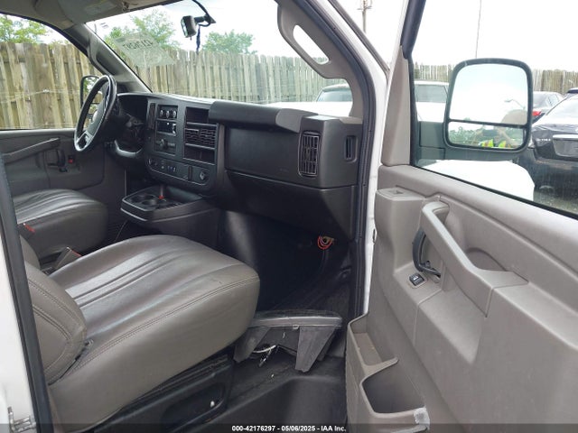 1GCWGBFPXM1260914 Chevrolet Express Cargo Rwd 2500 Extended Wheelbase Wt