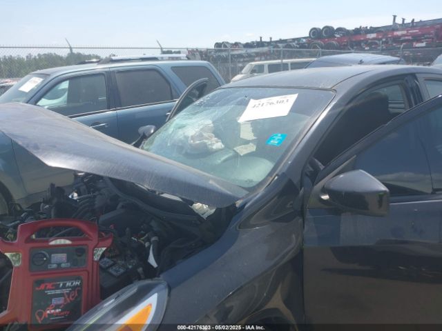 3N1CN7APXHL890981 Nissan Versa 1.6 S+