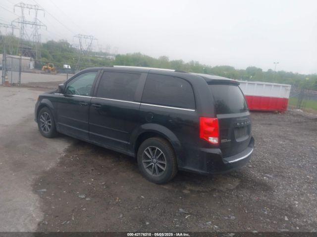 2C4RDGCG5HR790913 Dodge Grand Caravan Sxt