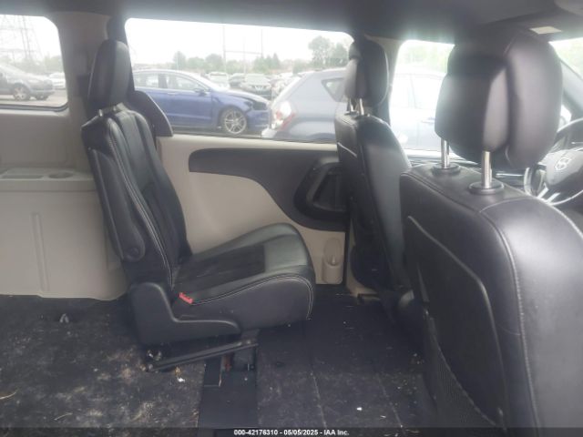 2C4RDGCG5HR790913 Dodge Grand Caravan Sxt