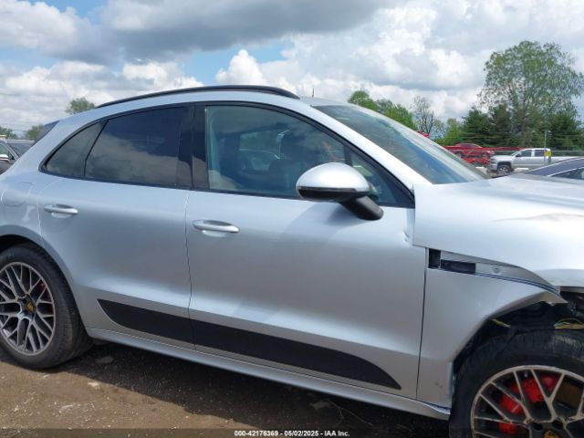 WP1AG2A59JLB62326 Porsche Macan Gts