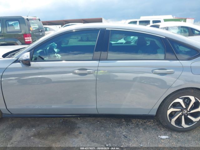 1HGCY2F79PA061021 Honda Accord Hybrid Sport-l