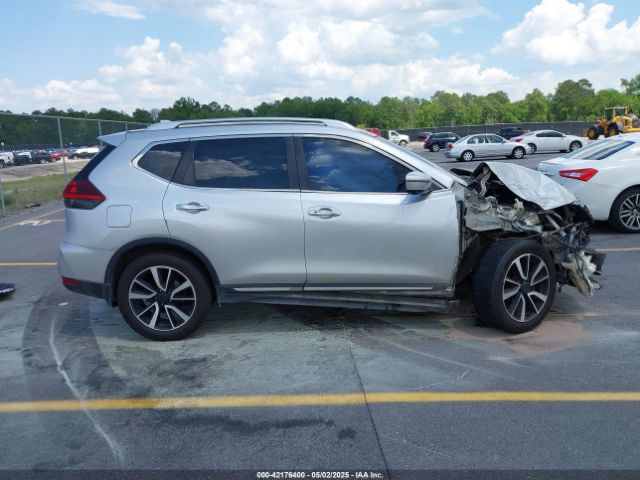 JN8AT2MT5JW486075 Nissan Rogue Sl