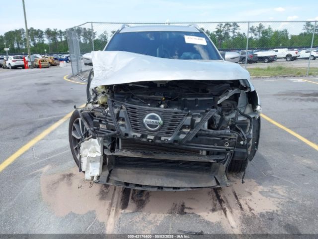 JN8AT2MT5JW486075 Nissan Rogue Sl