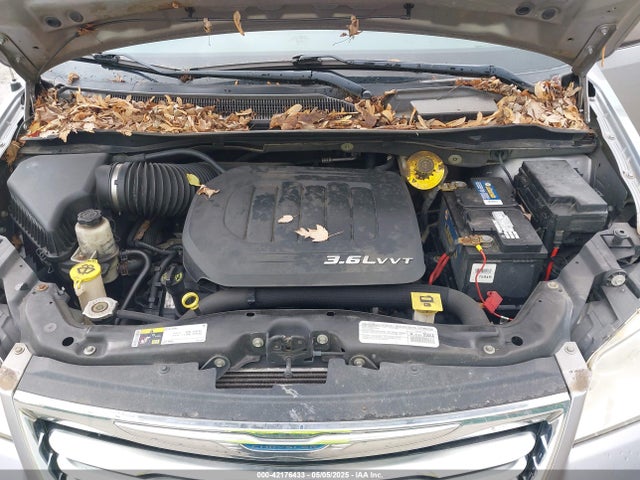 2C4RC1BG0ER247062 Chrysler Town & Country Touring