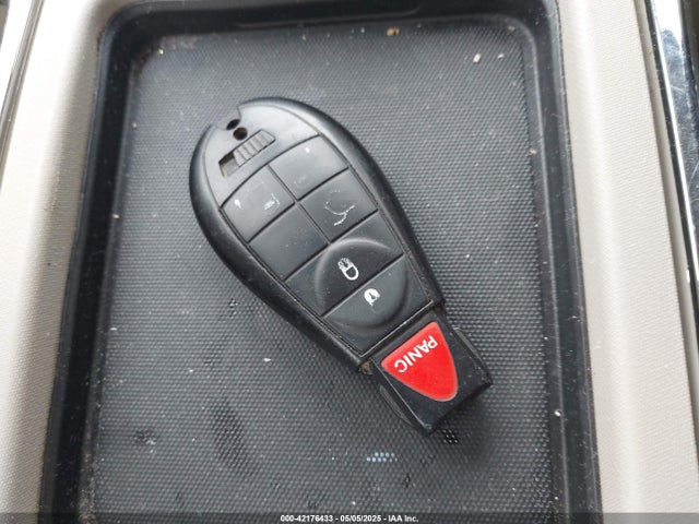 2C4RC1BG0ER247062 Chrysler Town & Country Touring