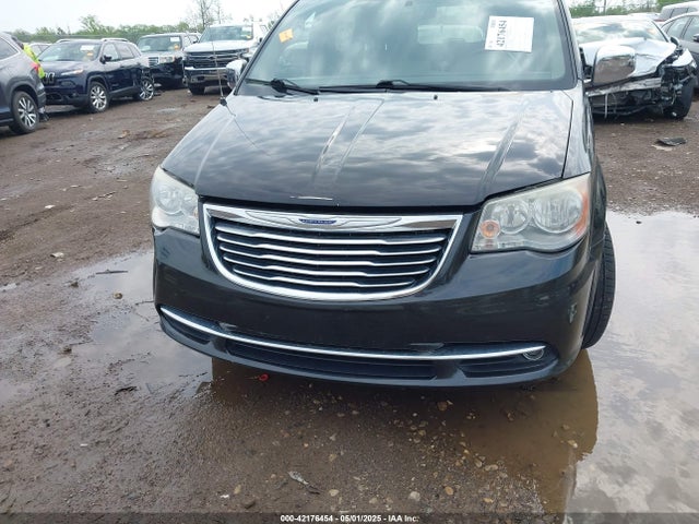 2C4RC1CG5ER378194 Chrysler Town & Country Touring-l