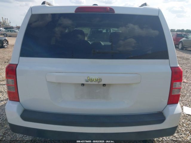1C4NJPBA8HD149312 Jeep Patriot Sport Fwd