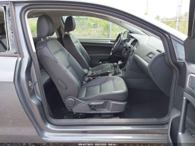 3VW817AU0FM093406 Volkswagen Golf Tsi S 2-door