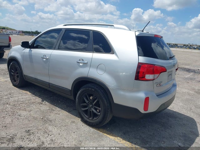 5XYKT4A76EG502421 KIA Sorento Lx V6