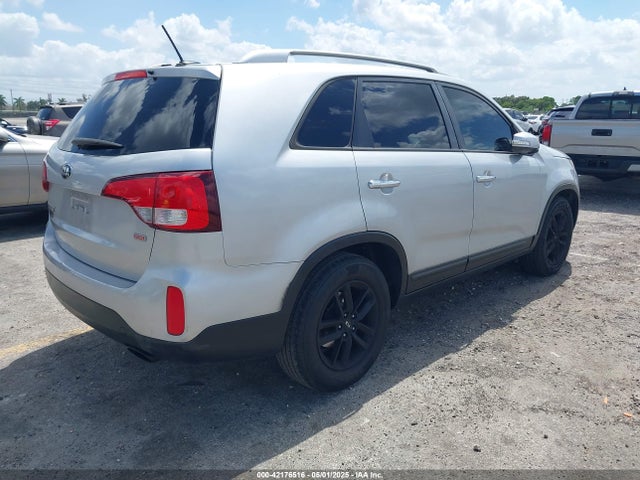 5XYKT4A76EG502421 KIA Sorento Lx V6
