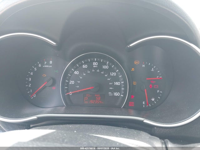 5XYKT4A76EG502421 KIA Sorento Lx V6