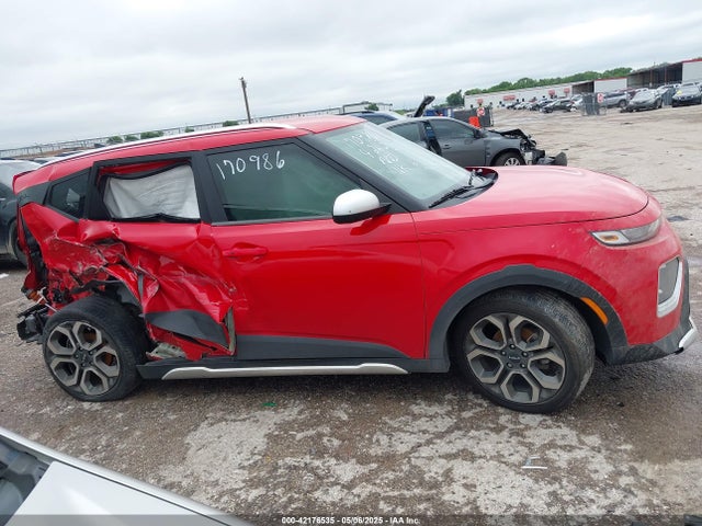 KNDJ23AU8N7166024 KIA Soul X-line
