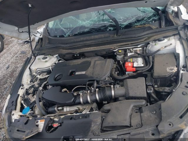1HGCV2F9XJA054127 Honda Accord Touring 2.0t
