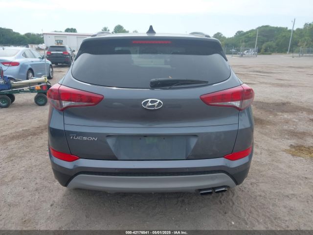 KM8J33A27JU686282 Hyundai Tucson Value