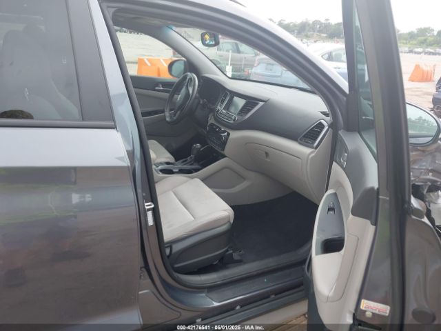 KM8J33A27JU686282 Hyundai Tucson Value