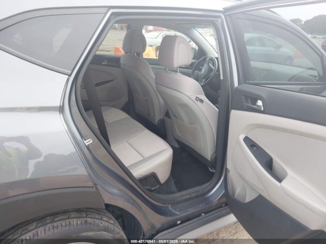 KM8J33A27JU686282 Hyundai Tucson Value