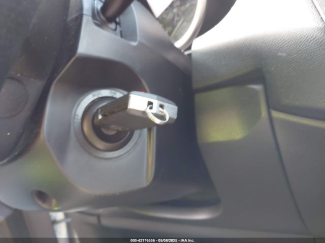 JM1CW2CL5E0169953 Mazda Mazda5 Touring