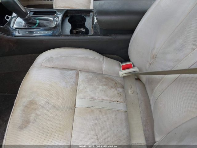1LNHL9DK4EG610343 Lincoln 2014