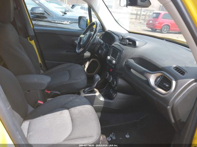 ZACCJABT1FPC26736 Jeep Renegade Latitude
