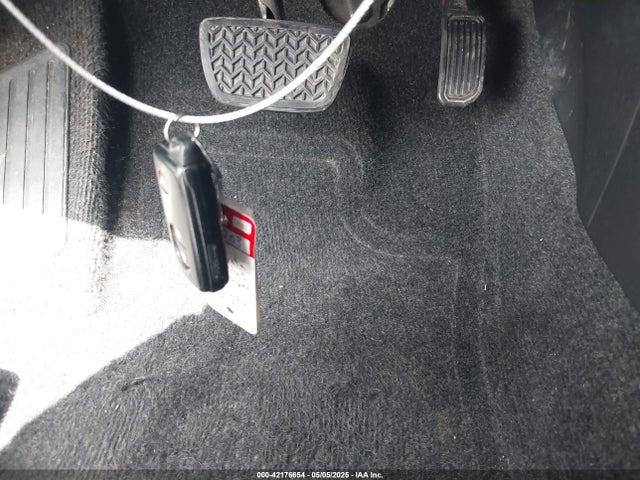 JTDKN3DU5F0424260 Toyota Prius Persona Series Special Edition