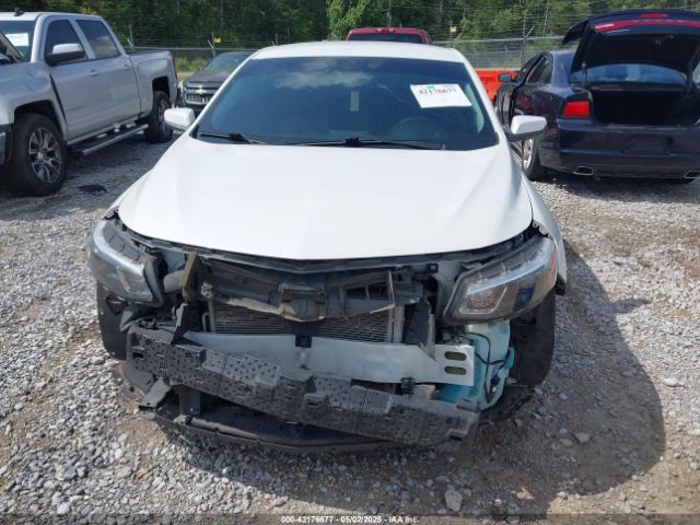1G1ZD5ST8JF111418 Chevrolet MALIBU LT