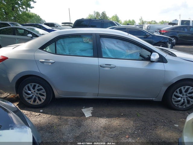 2T1BURHE6JC010315 Toyota COROLLA LE