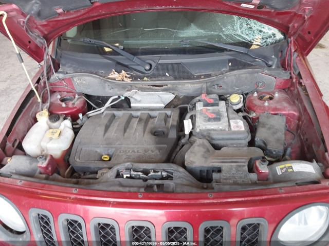 1C4NJRFB1ED713506 Jeep Patriot Latitude
