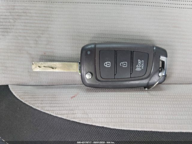 KMHRC8A3XPU212182 Hyundai Venue Sel