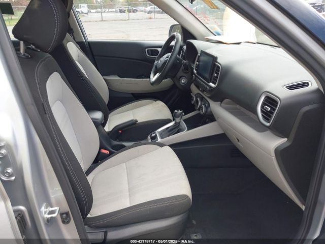 KMHRC8A3XPU212182 Hyundai Venue Sel