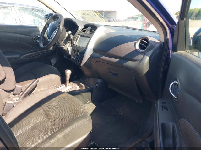3N1CN7AP7JL879135 Nissan Versa 1.6 Sv