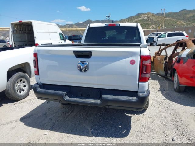1C6SRECG7NN435846 RAM 1500 Tradesman  4x2 6'4 Box