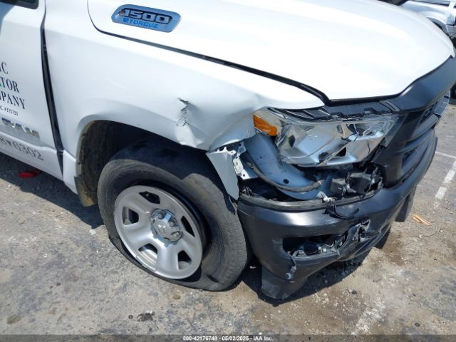 1C6SRECG7NN435846 RAM 1500 Tradesman  4x2 6'4 Box