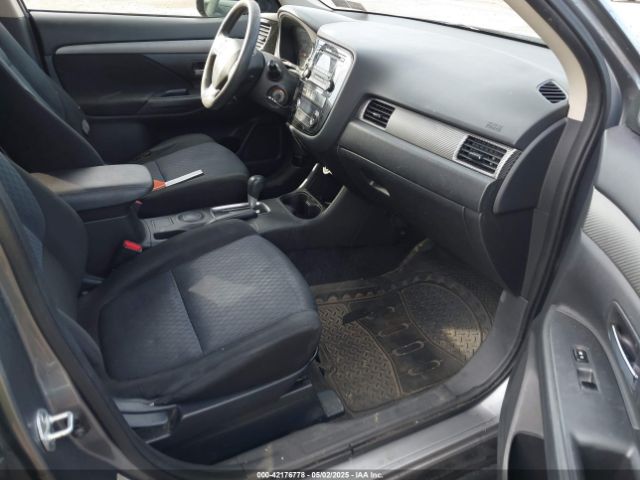 JA4AD2A38EZ006378 Mitsubishi Outlander Es