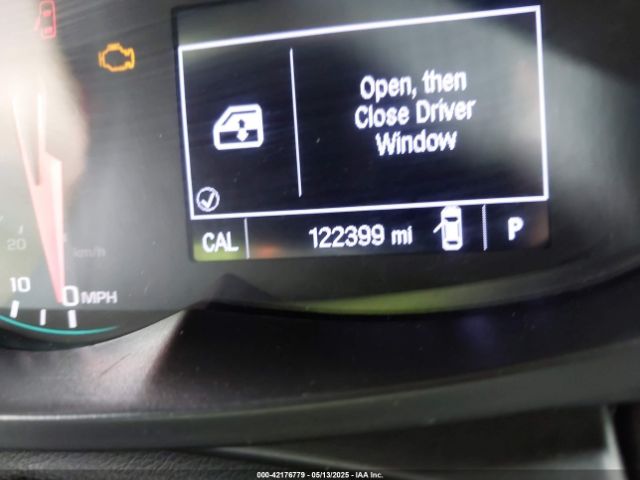 3GNCJKSB6KL343655 Chevrolet TRAX LS