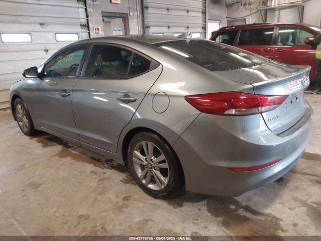 KMHD84LF4HU262640 Hyundai ELANTRA SE
