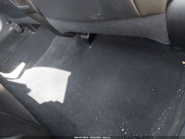 5YFBURHE1JP749401 Toyota COROLLA SE