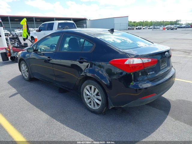 KNAFX4A62E5191055 KIA FORTE LX