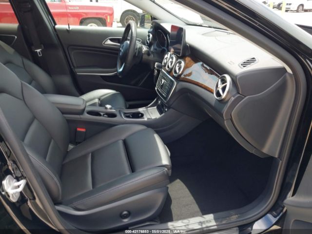 WDCTG4GB7HJ329804 Mercedes-Benz Gla 250 4matic
