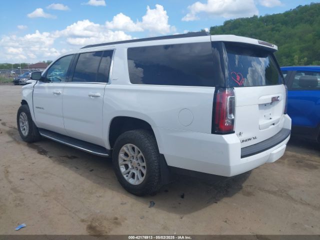 2017 GMC YUKON XL 1GKS2GKC4HR179626 Photo 2