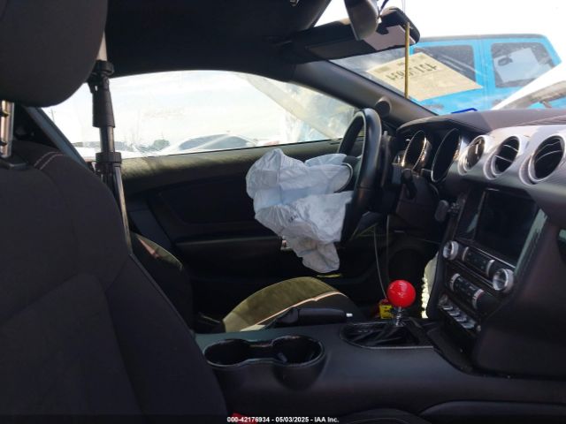 2020 FORD MUSTANG 1FA6P8CF5L5182960 Photo 4