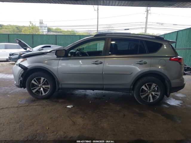 JTMRFREV4JD249233 Toyota Rav4 Xle